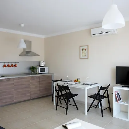 Pomorie Residence Aparthotel アパートホテル